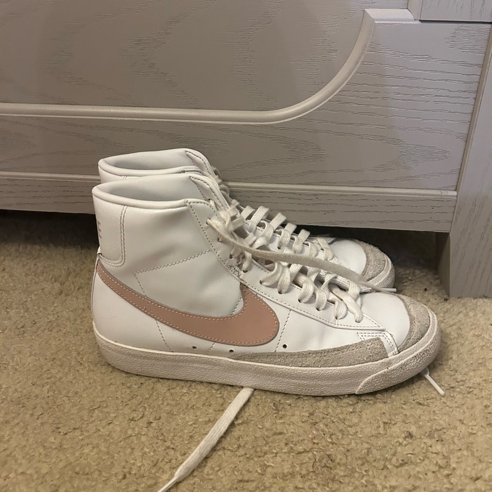 Nike blazers with pink!